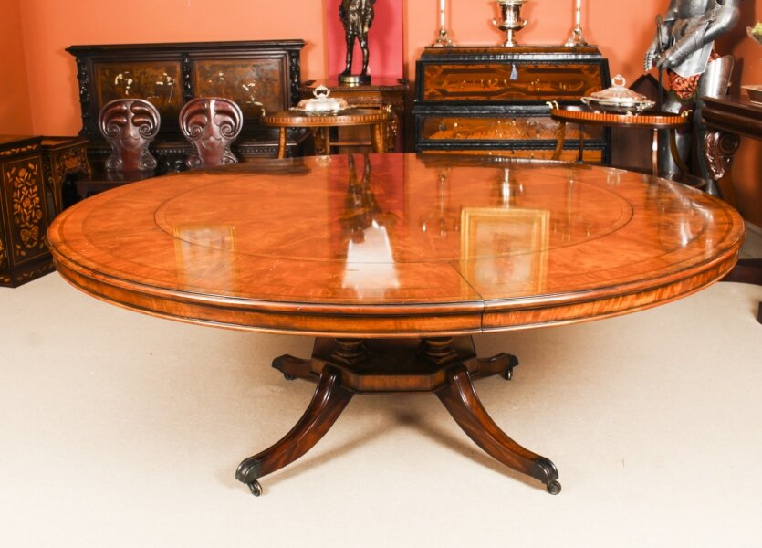 Vintage 7ft Diameter  Flame Mahogany Jupe Dining Table 20thC | Ref. no. A2257 | Regent Antiques