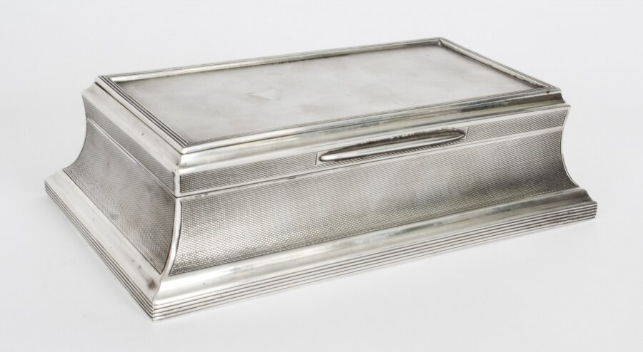 Antique Art Deco Sterling Silver Casket by Goldsmiths & Silversmiths 1921 | Ref. no. A2694 | Regent Antiques