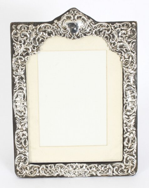 Antique Sterling Silver  Photo Frame Dated 1902    27x20cm | Ref. no. A3024 | Regent Antiques