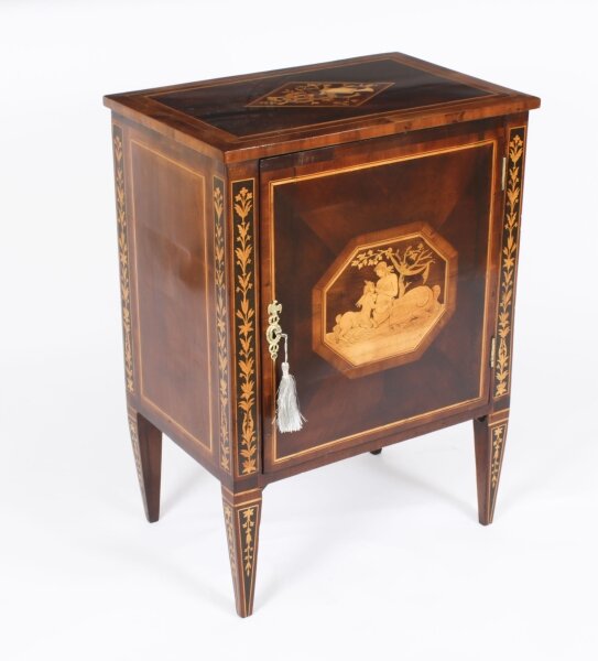 Antique  Italian Maggiolini Walnut & Marquetry Commodino 18th C | Ref. no. A3567 | Regent Antiques