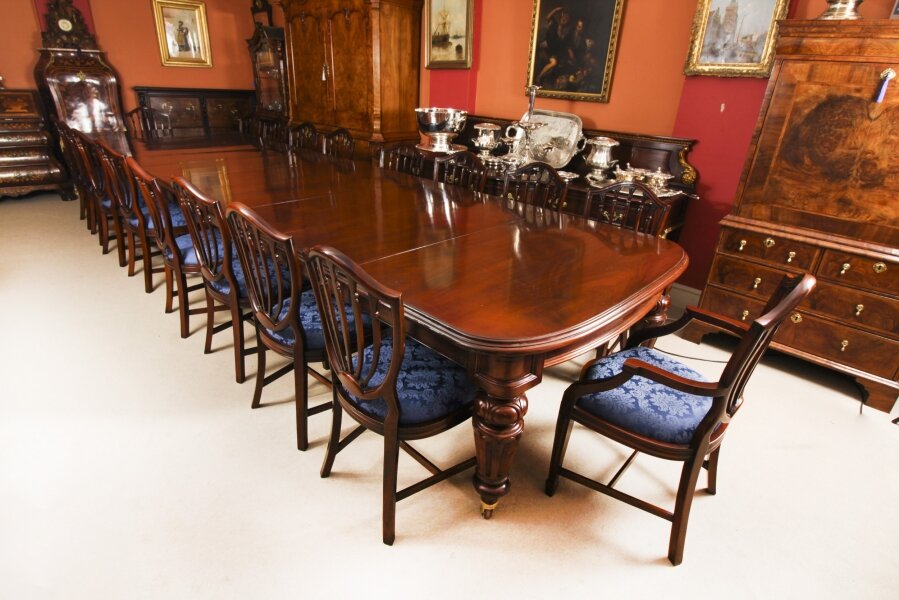 Antique 18ft William IV Dining Table  19th C & 18 Hepplewhite Dining Chairs | Ref. no. A3571b | Regent Antiques