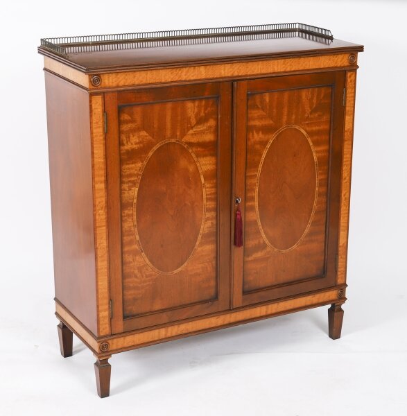 Vintage George III Revival Side Cabinet Restall Brown & Clennell 20th C | Ref. no. A5232 | Regent Antiques